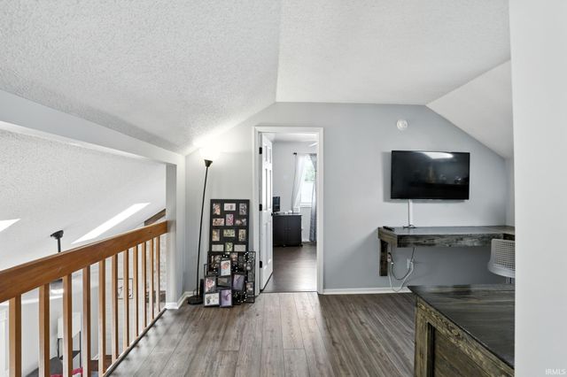 6417 Merlin Drive, Fort Wayne, IN 46818