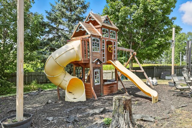 6417 Merlin Drive, Fort Wayne, IN 46818