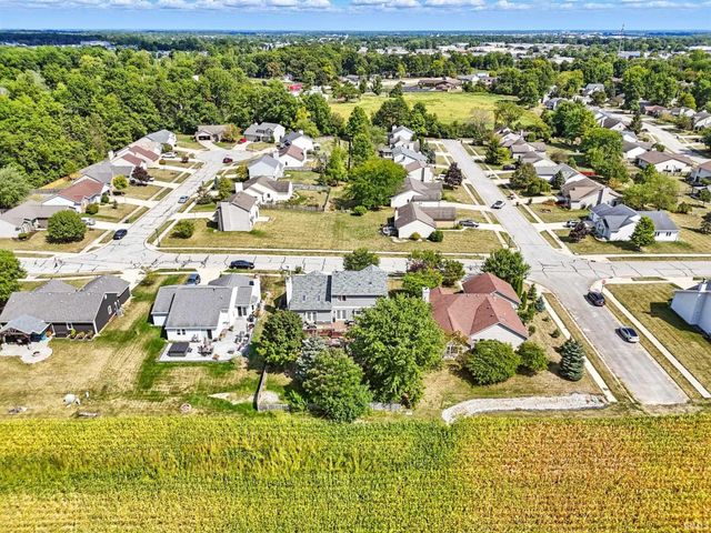 6417 Merlin Drive, Fort Wayne, IN 46818