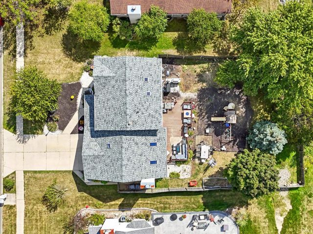 6417 Merlin Drive, Fort Wayne, IN 46818