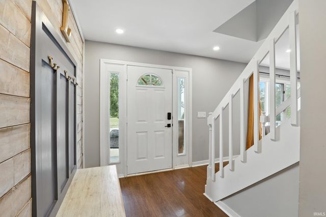 6417 Merlin Drive, Fort Wayne, IN 46818