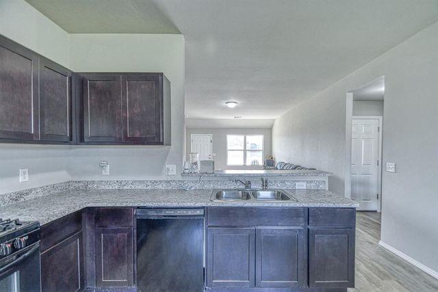 1400 Peridot Lane, Noble, OK 73068
