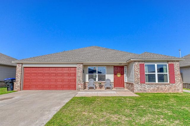 1400 Peridot Lane, Noble, OK 73068