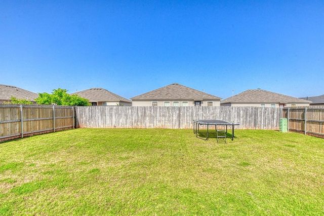 1400 Peridot Lane, Noble, OK 73068