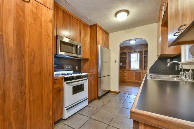 2105 NW 28th Street, Oklahoma City, OK 73107