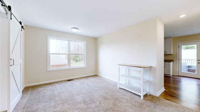 213 Indian Summer Ct, Nashville, TN 37207