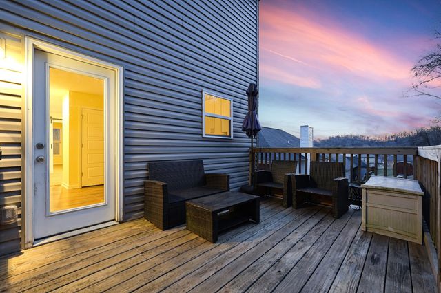 213 Indian Summer Ct, Nashville, TN 37207