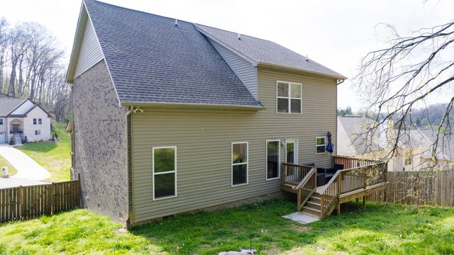 213 Indian Summer Ct, Nashville, TN 37207