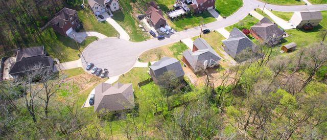 213 Indian Summer Ct, Nashville, TN 37207