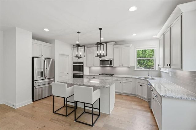 7075 Concord Mountain Trail, Cumming, GA 30028
