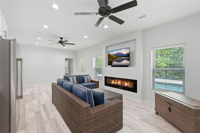 7075 Concord Mountain Trail, Cumming, GA 30028