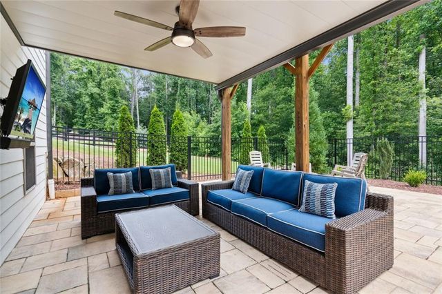 7075 Concord Mountain Trail, Cumming, GA 30028