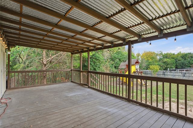 105 Bridle Trail, Hewitt, TX 76643