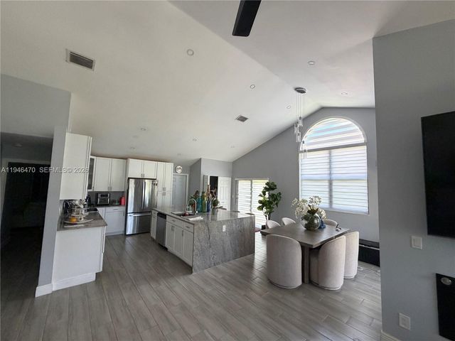 6788 Bitterbush Place, Boynton Beach, FL 33472