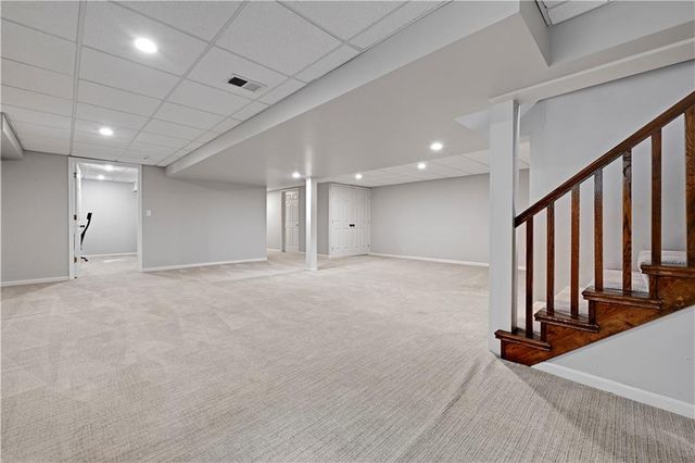 1227 W 66 Street, Kansas City, MO 64113