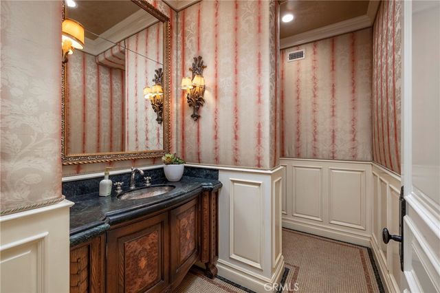 2 Channel Vista, Newport Coast, CA 92657