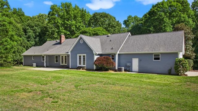 3712 Brandon Drive, High Point, NC 27265