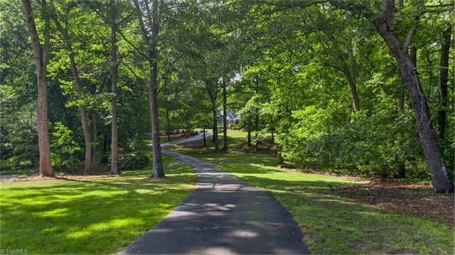 3712 Brandon Drive, High Point, NC 27265