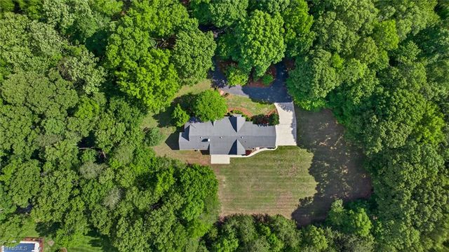 3712 Brandon Drive, High Point, NC 27265