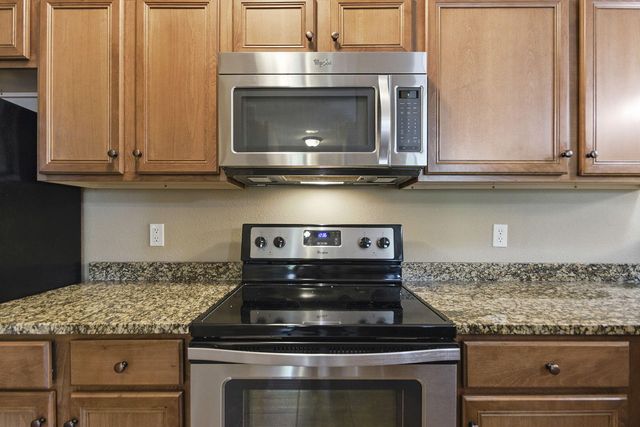 4008 W WORLEY ST 302, Columbia, MO 65203