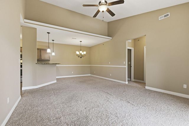 4008 W WORLEY ST 302, Columbia, MO 65203
