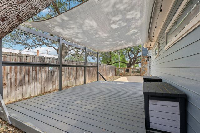 418 W Holland ST, San Marcos, TX 78666