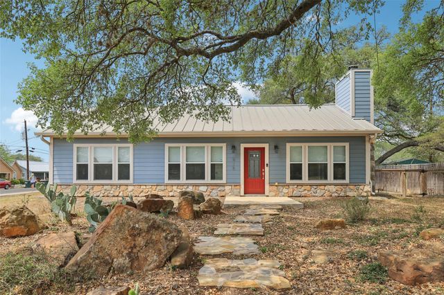 418 W Holland ST, San Marcos, TX 78666