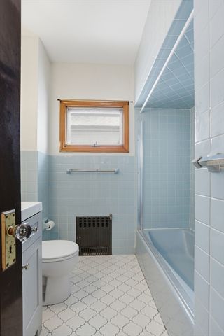 67 Lake Street 2, Arlington, MA 02474