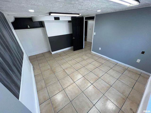 416 W Main St Ste A, Peoria, IL 61606