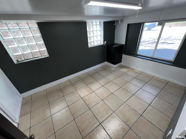 416 W Main St Ste A, Peoria, IL 61606