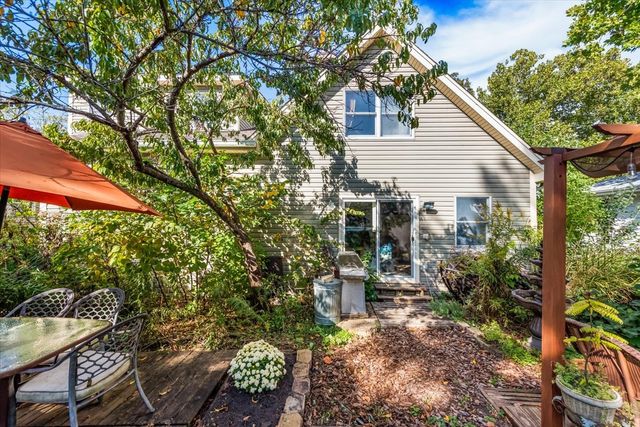 31 W Harrison Road, Lombard, IL 60148