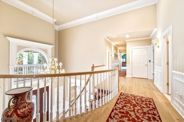 9 Wexford Ct, Warren Twp., NJ 07059