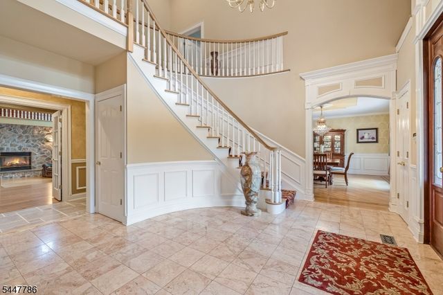 9 Wexford Ct, Warren Twp., NJ 07059