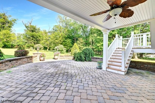 9 Wexford Ct, Warren Twp., NJ 07059