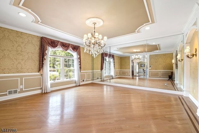 9 Wexford Ct, Warren Twp., NJ 07059