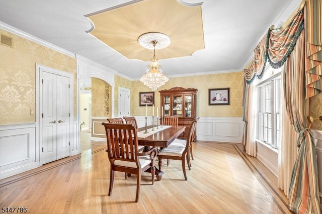 9 Wexford Ct, Warren Twp., NJ 07059