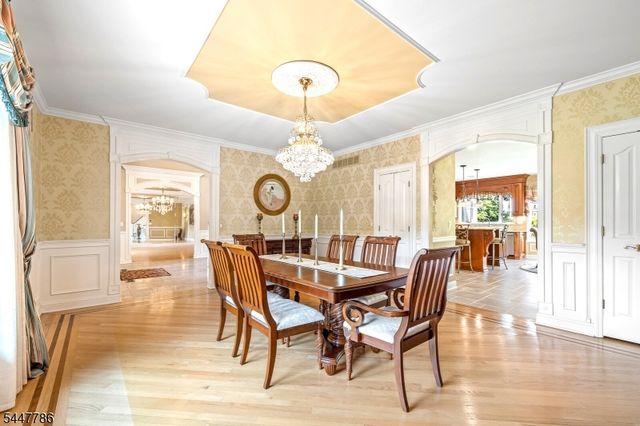 9 Wexford Ct, Warren Twp., NJ 07059
