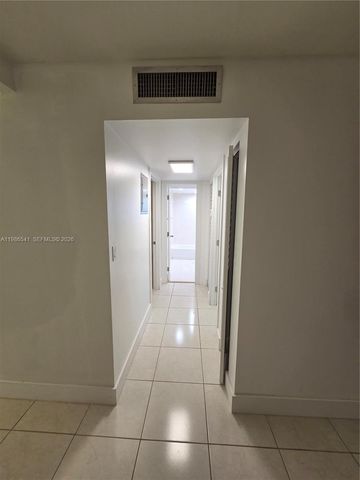 620 NE 12th Ave 101, Hallandale Beach, FL 33009