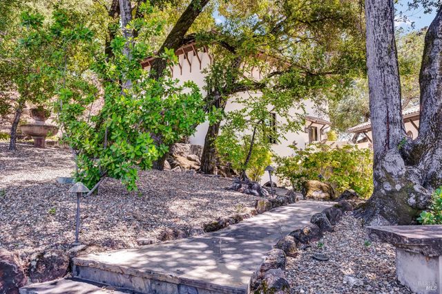 1700 Howell Mountain Rd, St. Helena, CA 94574