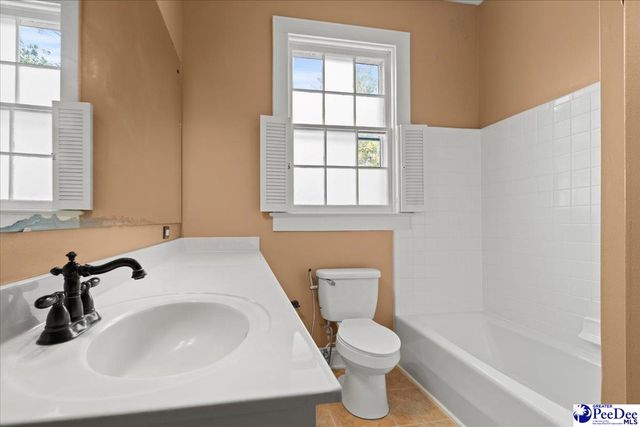 310 Kershaw St, Cheraw, SC 29520