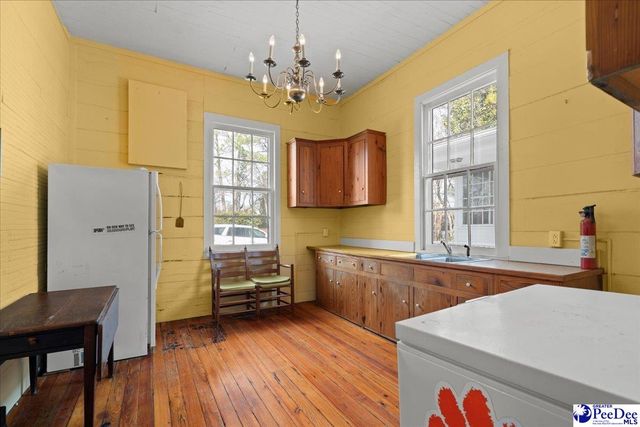 310 Kershaw St, Cheraw, SC 29520