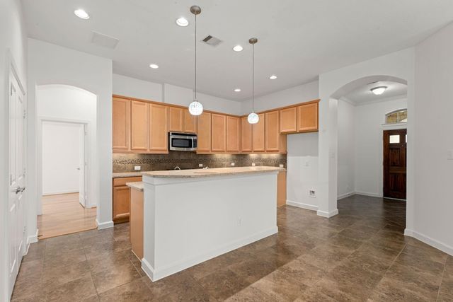 12835 Arden Glen Lane, Houston, TX 77044