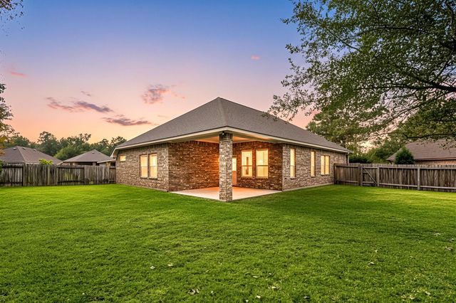 12835 Arden Glen Lane, Houston, TX 77044