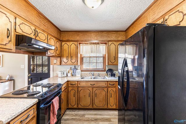 604 Stewart Avenue, Attalla, AL 35954