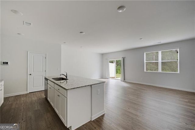 5141 Sidney Square Drive, Flowery Branch, GA 30542