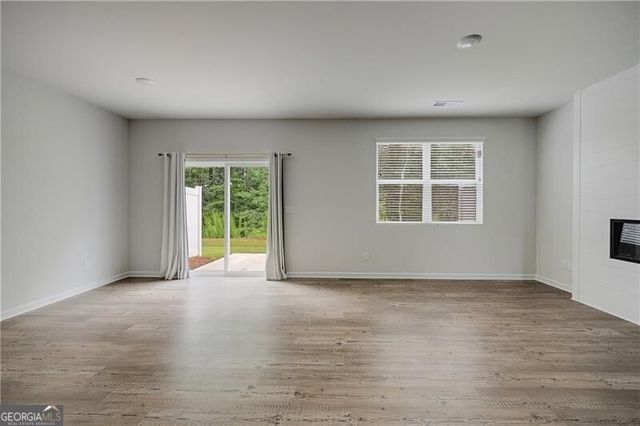 5141 Sidney Square Drive, Flowery Branch, GA 30542