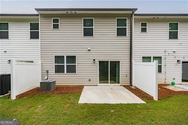 5141 Sidney Square Drive, Flowery Branch, GA 30542