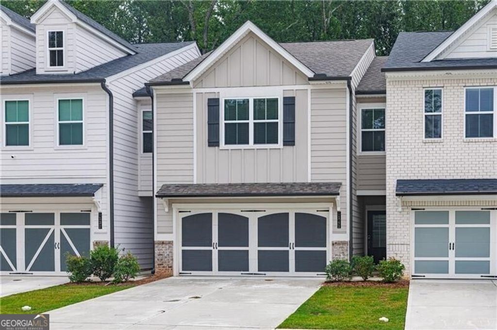 5141 Sidney Square Drive, Flowery Branch, GA 30542