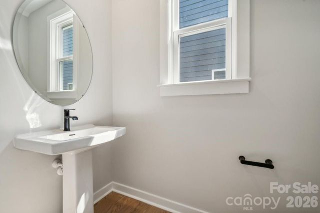 18427 Cove Landing Road, Charlotte, NC 28278