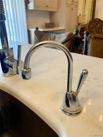 24613 Shady Oak Place, Perry, MO 63462